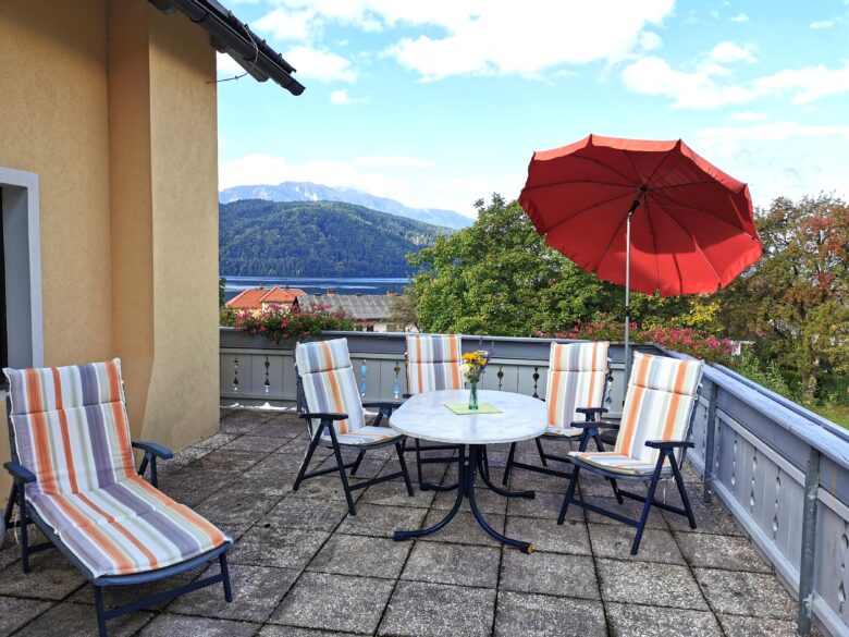 Terrasse FeWo Hochparterre